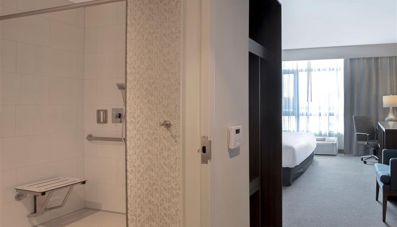 Room - Great Blue Heron Casino and Hotel