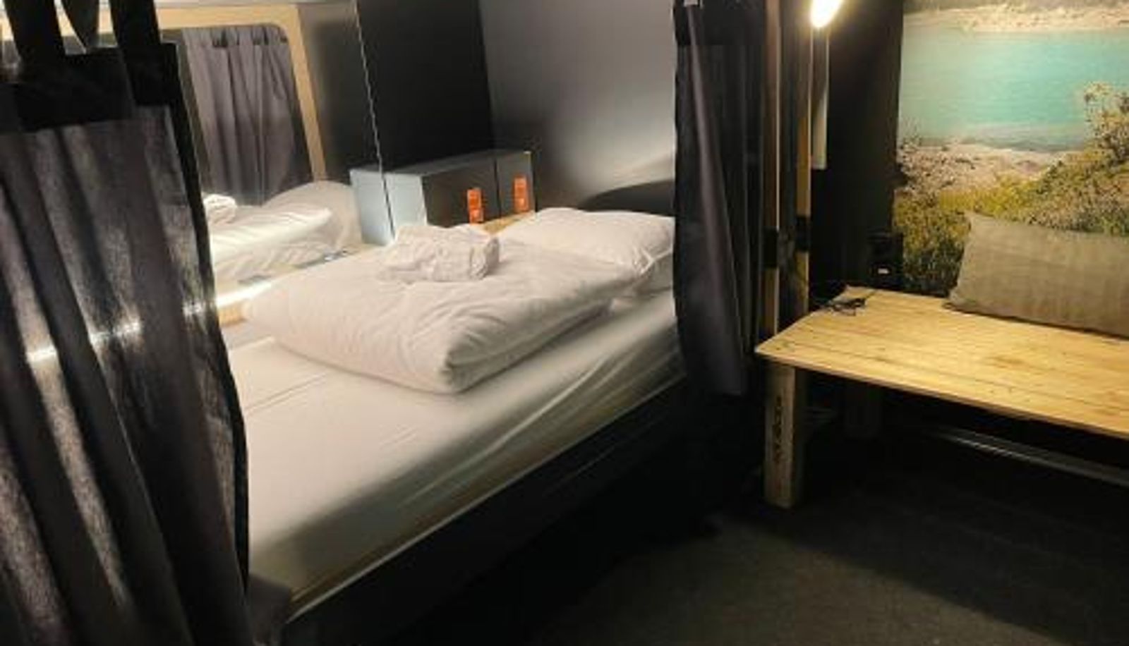 Room - Capsule Hotel - Zurich Airport