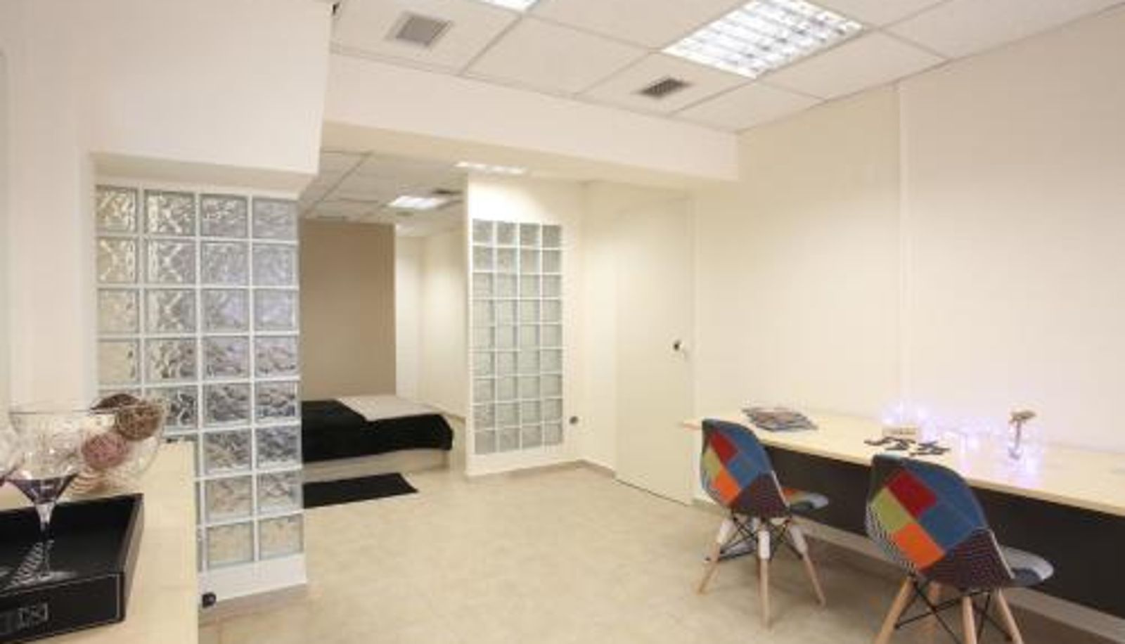 Suite - GK Airport Suites - Free Shuttle & Early Check In by GK Hospitality Group