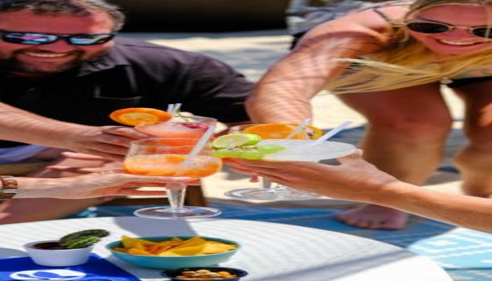 Info - Cocoon Hotel-Beach bar