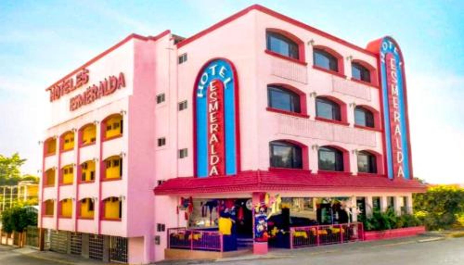 Zona exterior del hotel - Hotel Esmeralda