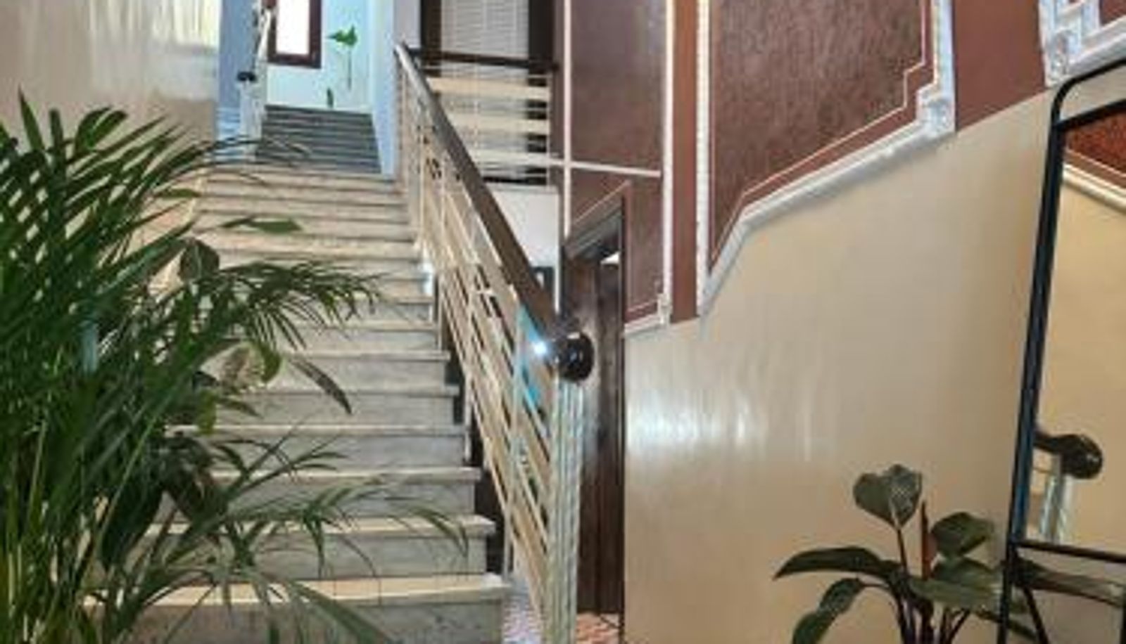 Apartment - The Maroon Bottle Hotel