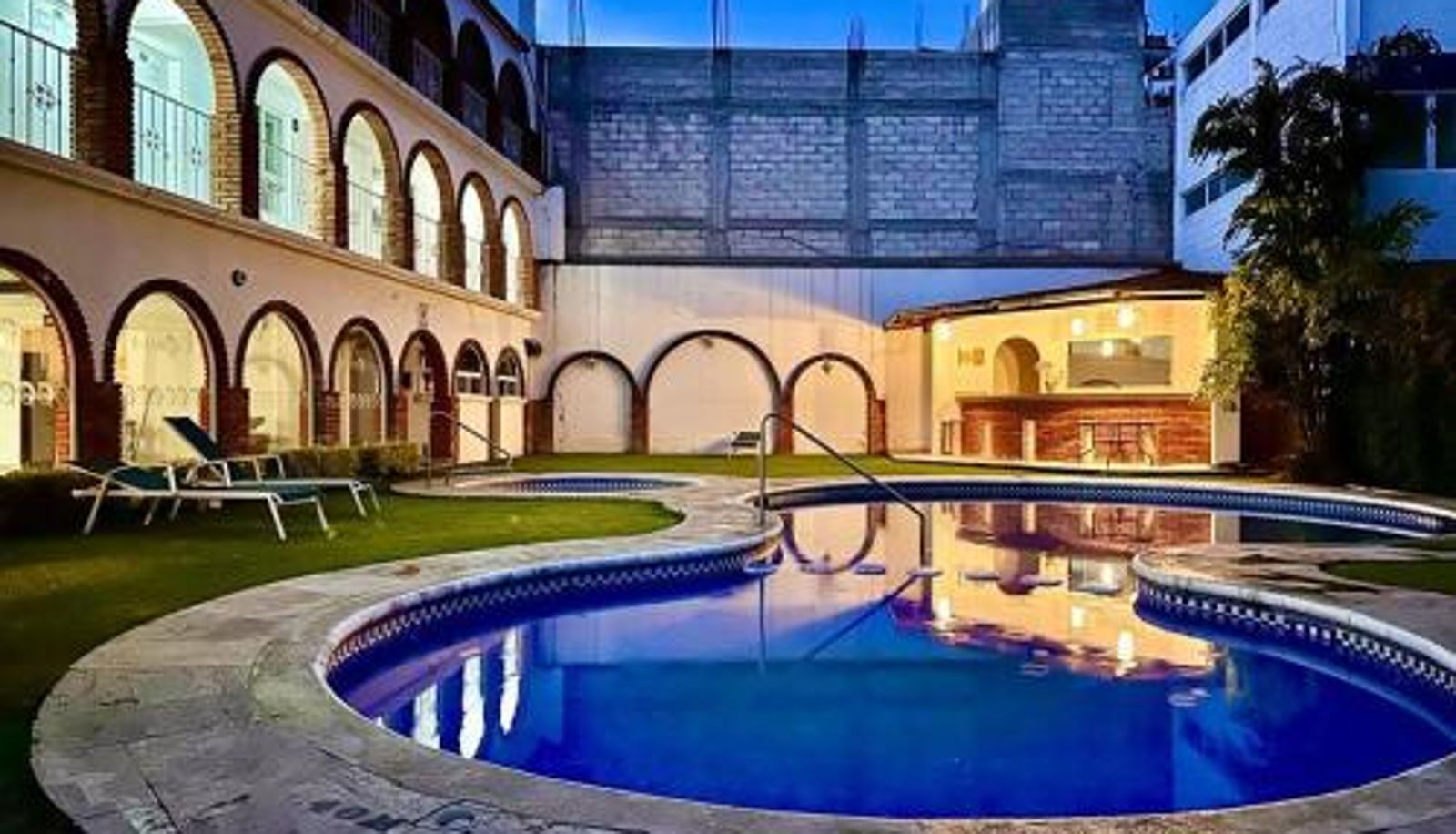 Info - Hotel El Romano