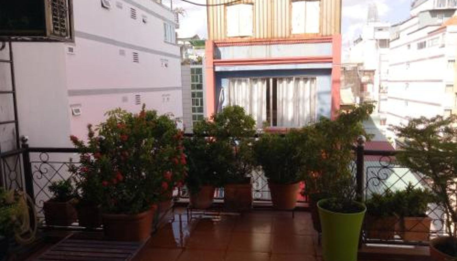 Info - Bi Saigon Hotel