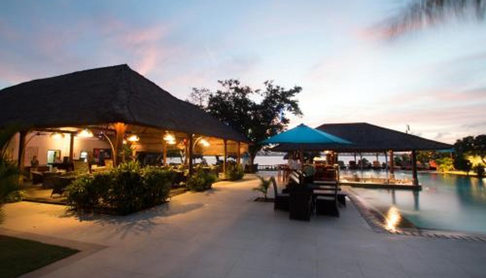 Pool - Peninsula Bay Resort