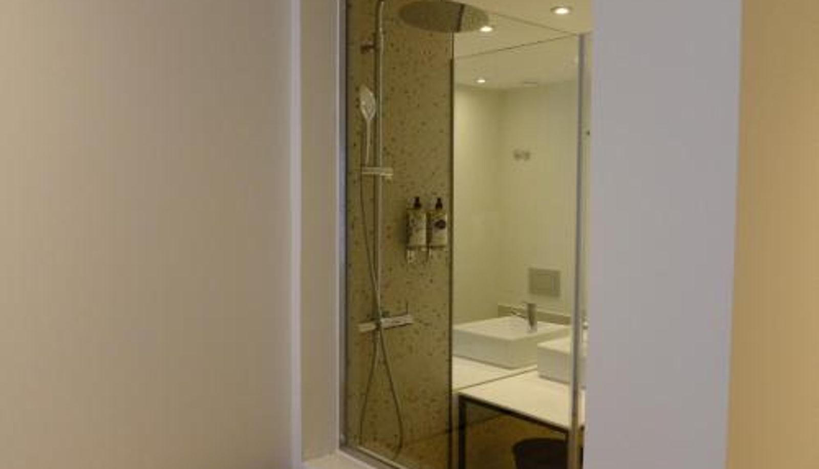 Salle de bain - Liberator Rossio