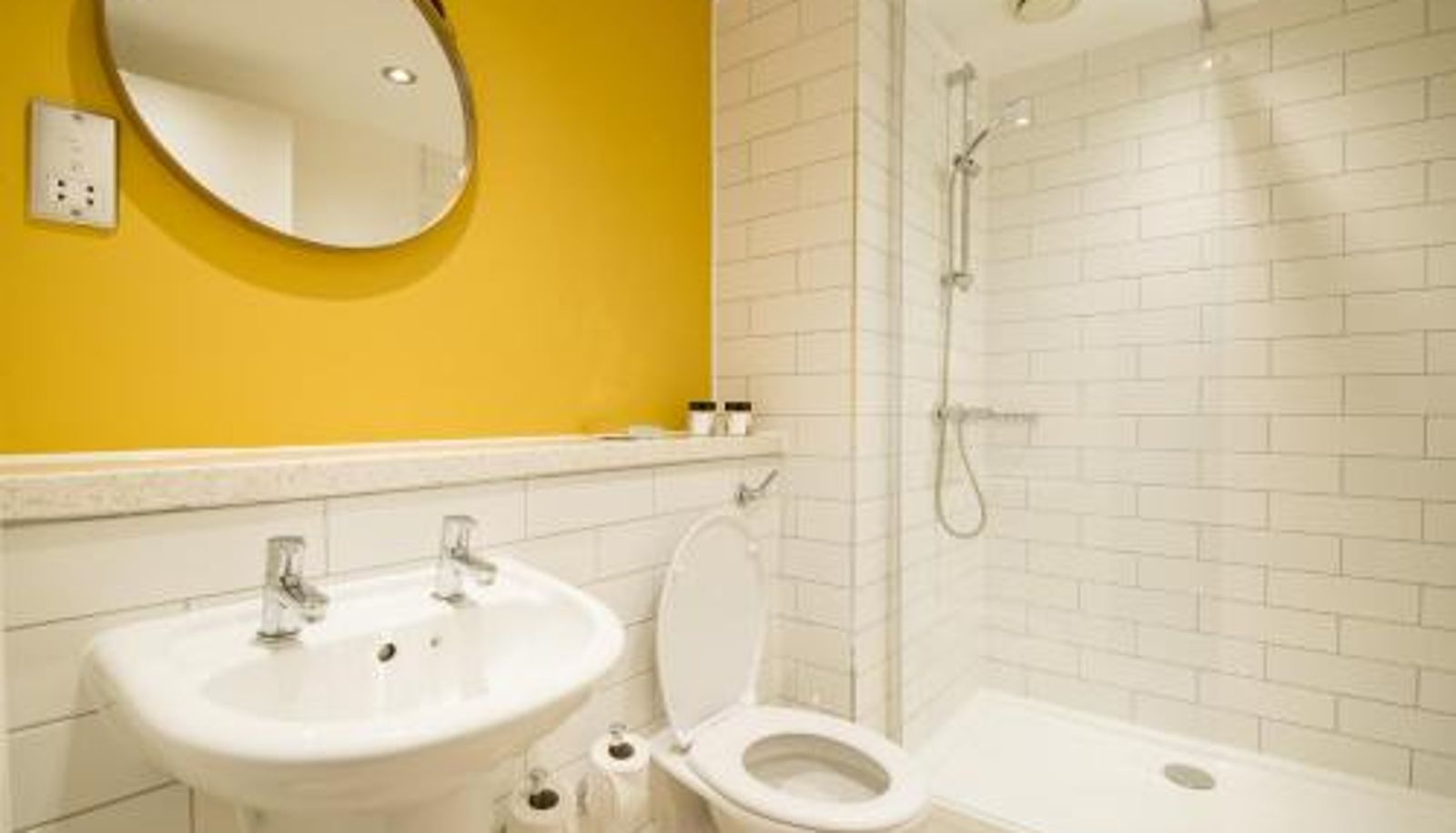 Bathroom - The Snowy Owl by Innkeeper's Collection