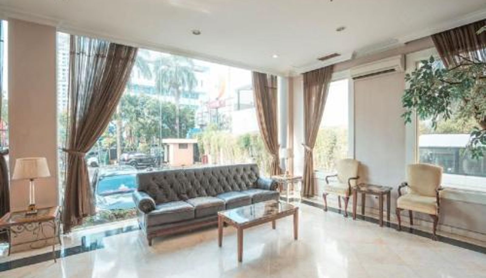 Informacje - Hotel Bulevar Tanjung Duren Jakarta