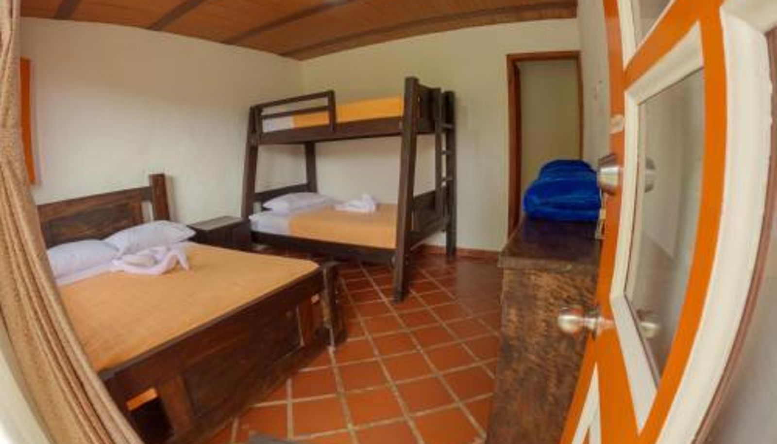 Chambre Familiale - Ecohotel Entrebosques