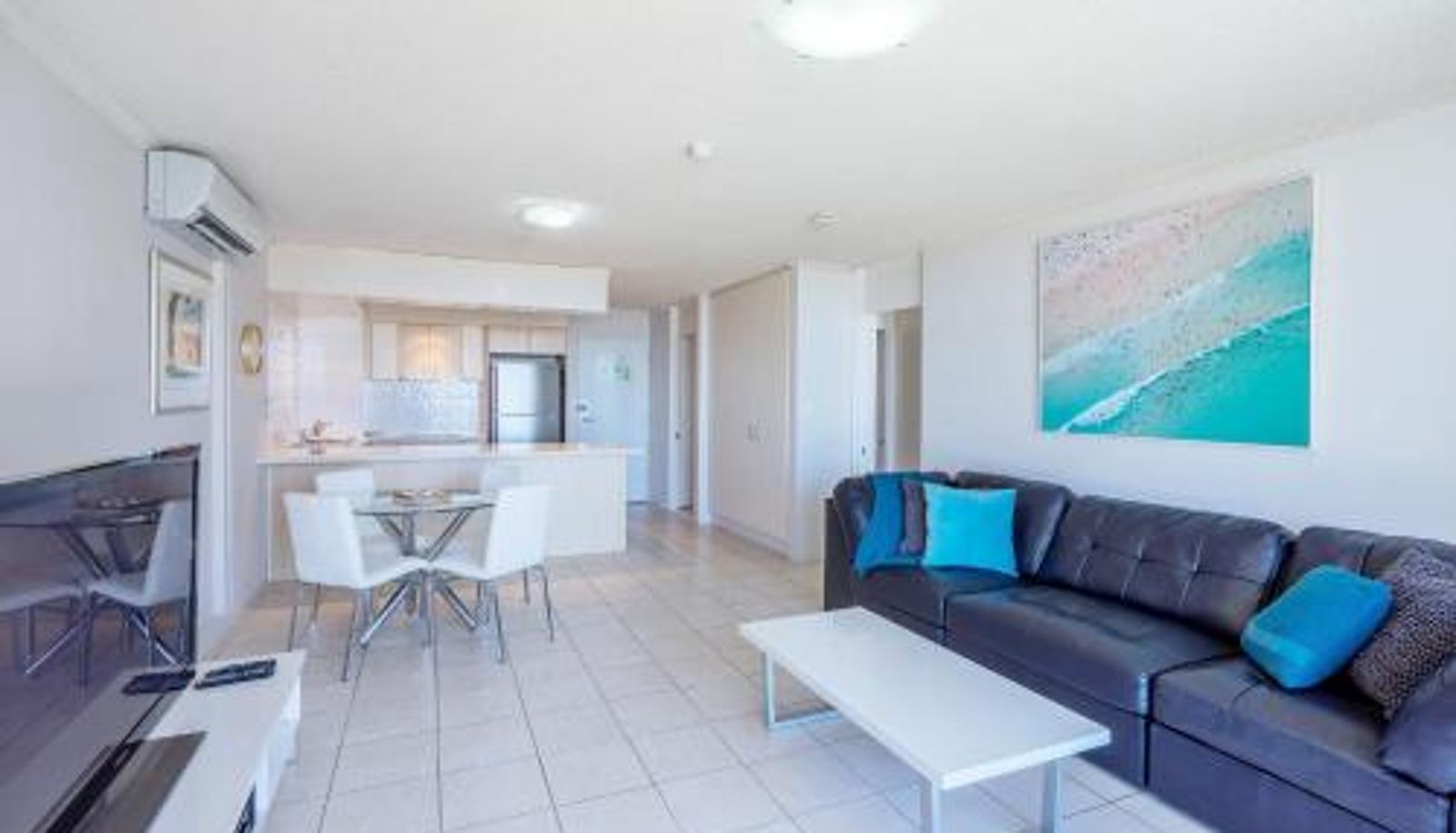 Apartment - One The Esplanade Apartments on Surfers Paradise