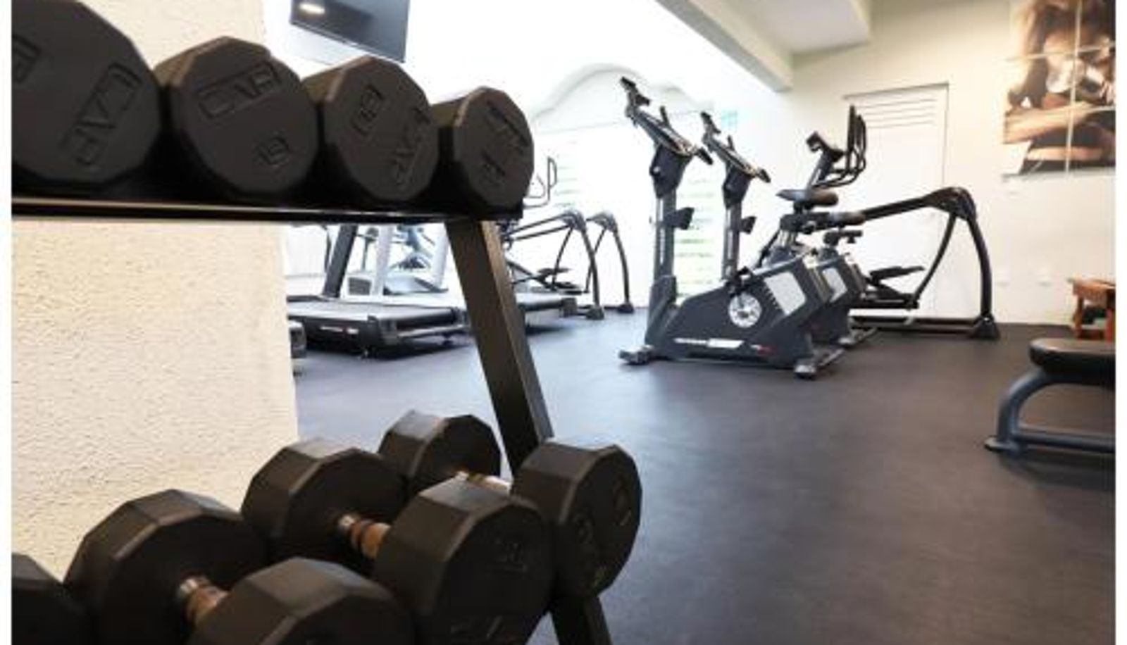 Zona de bienestar y gimnasio - Adhara Hacienda Cancun
