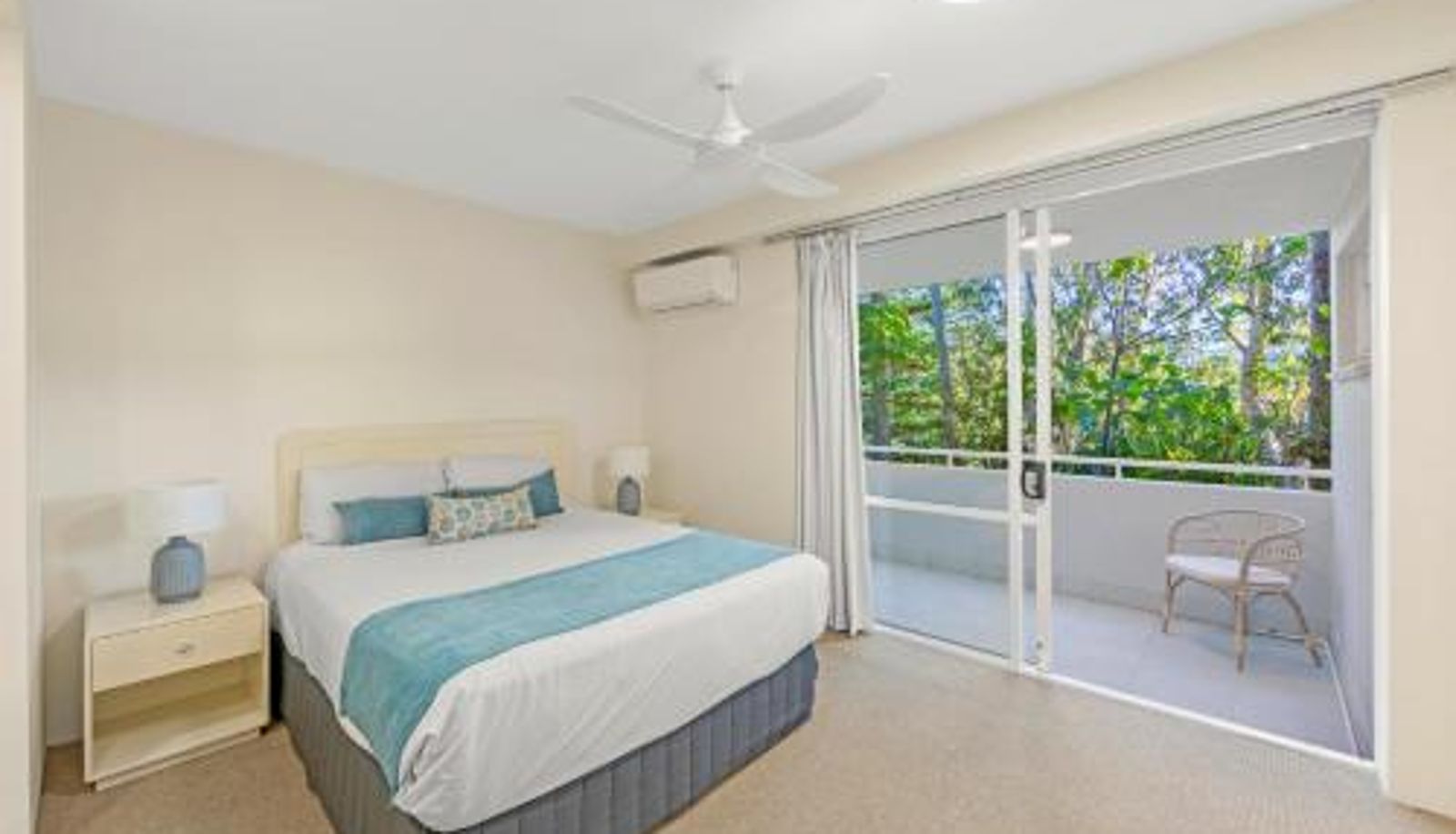 Standard room - La Mer Sunshine Beachfront