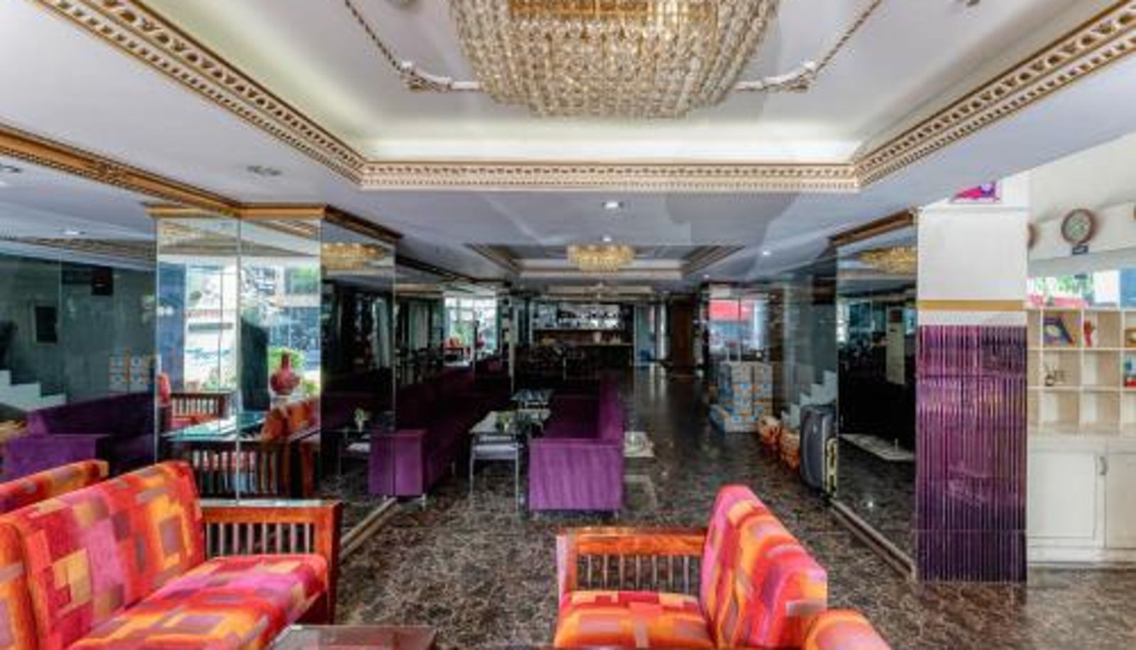 Info - Happy Land Hotel