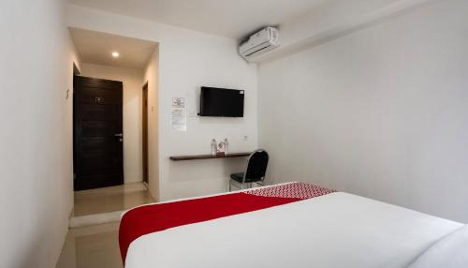 Room - Capital O 3463 Cimahi Guest House