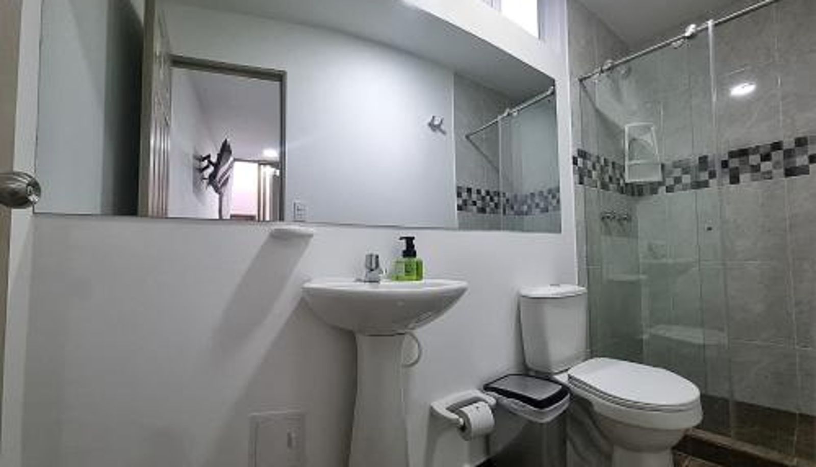Info - Ayenda Ceiba Rooms
