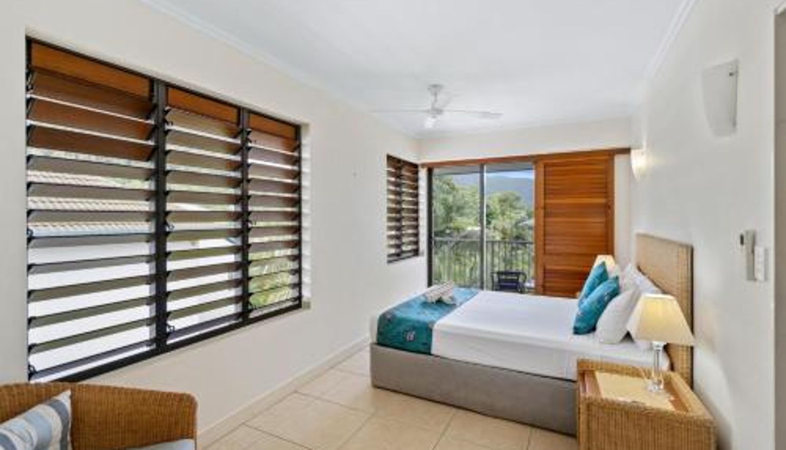 Apartment - Sea Point on Trinity Beach