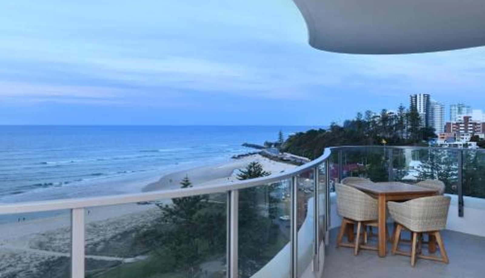 Apartamento - X Kirra Apartments