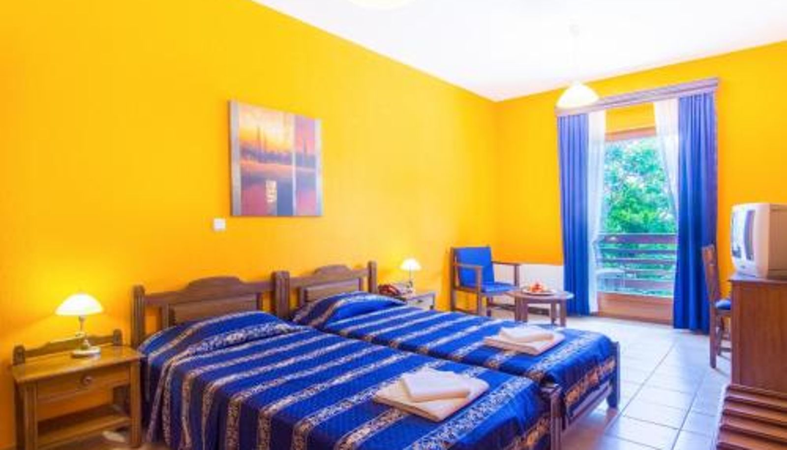 Info - Roxani Country House Resort