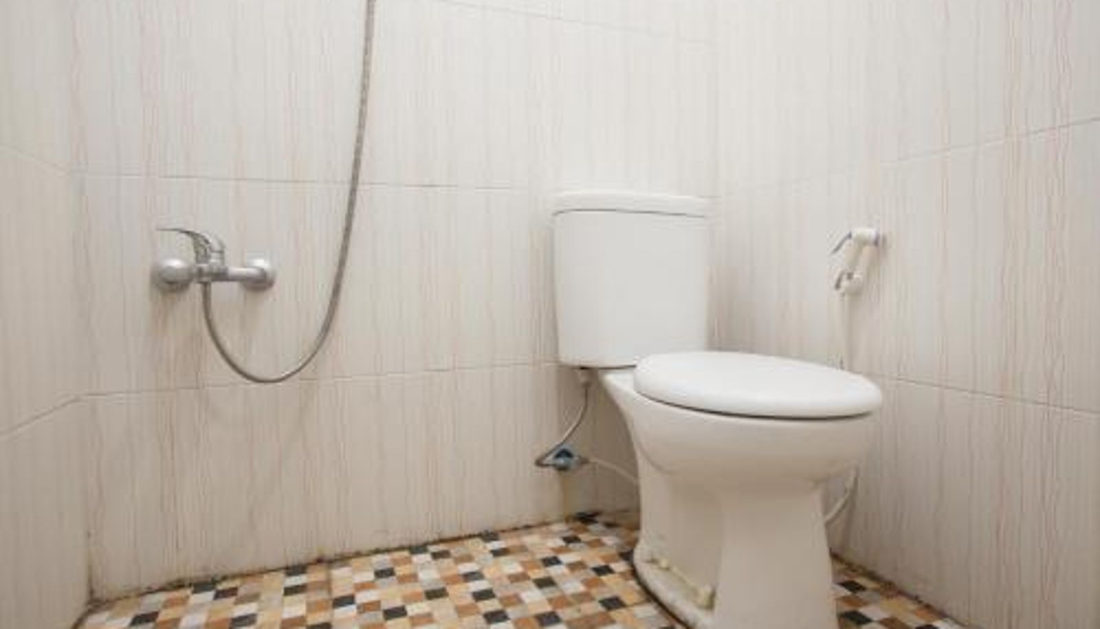 Zimmer - RedDoorz At Pandan Inn Batu
