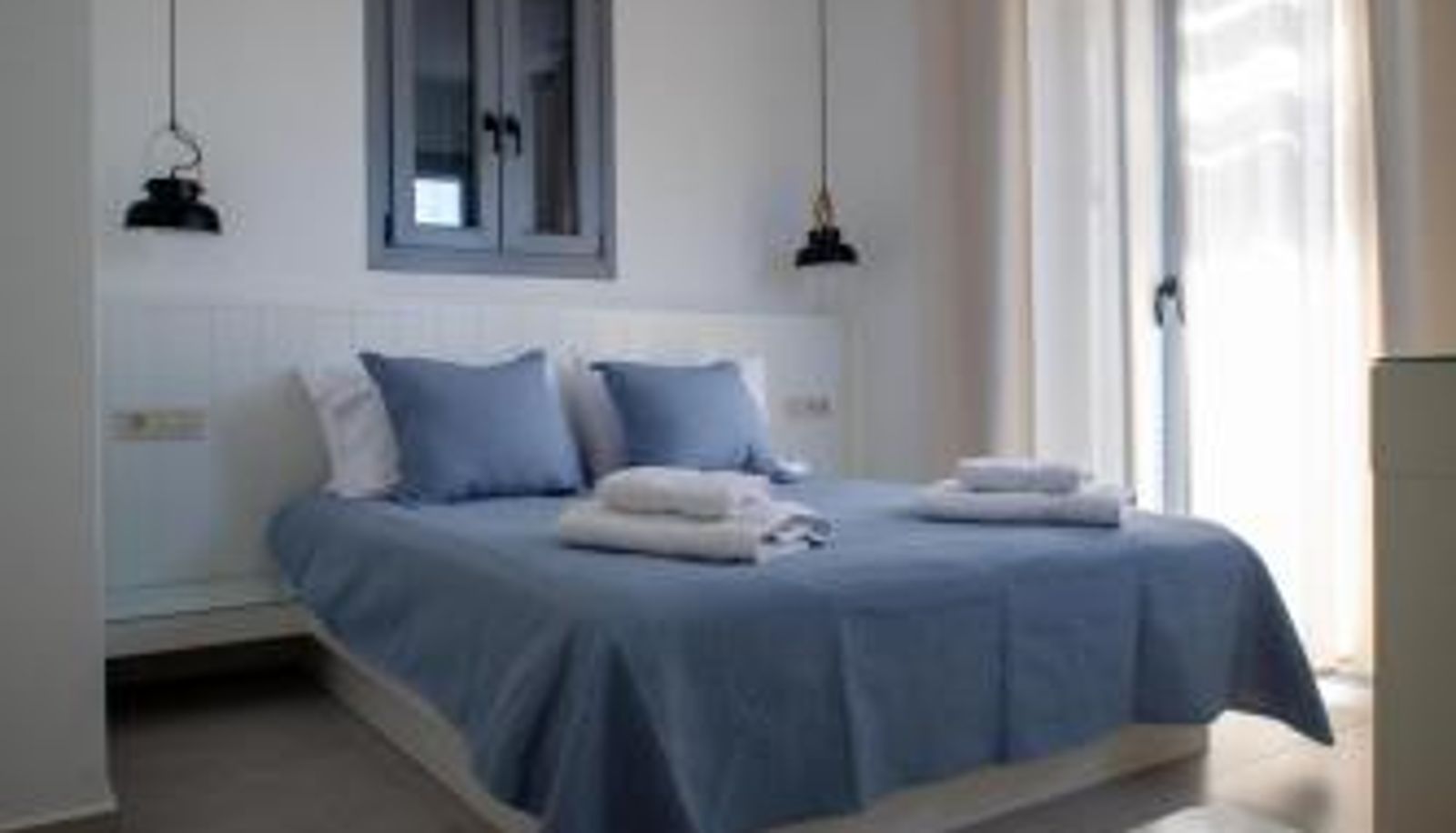 Información - Kotinos Luxury Suites