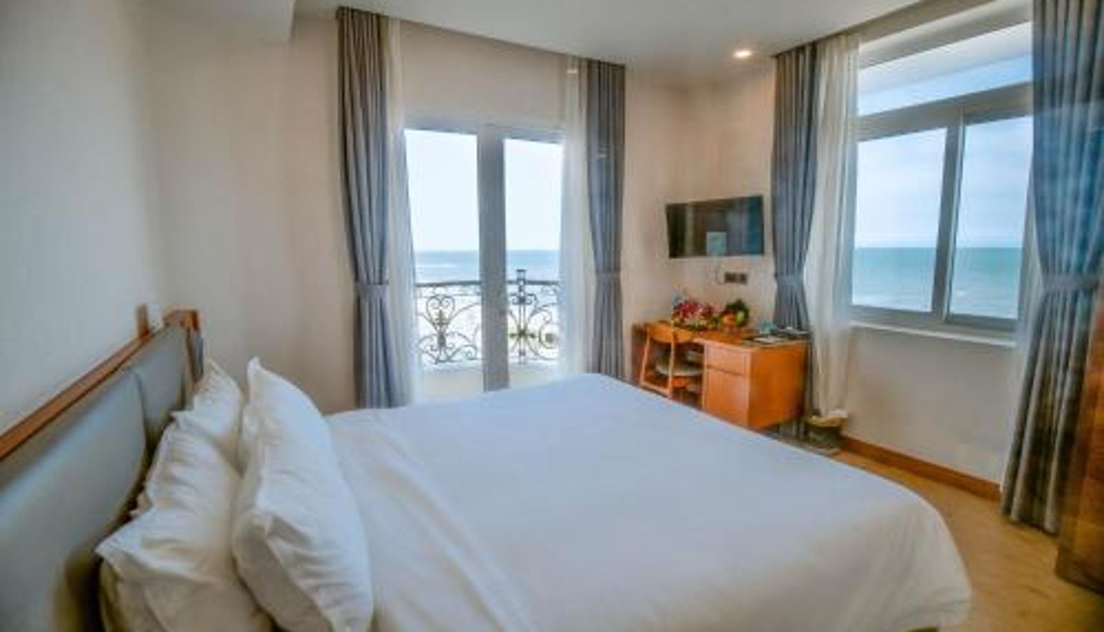 Info - Bella Vita Hotel