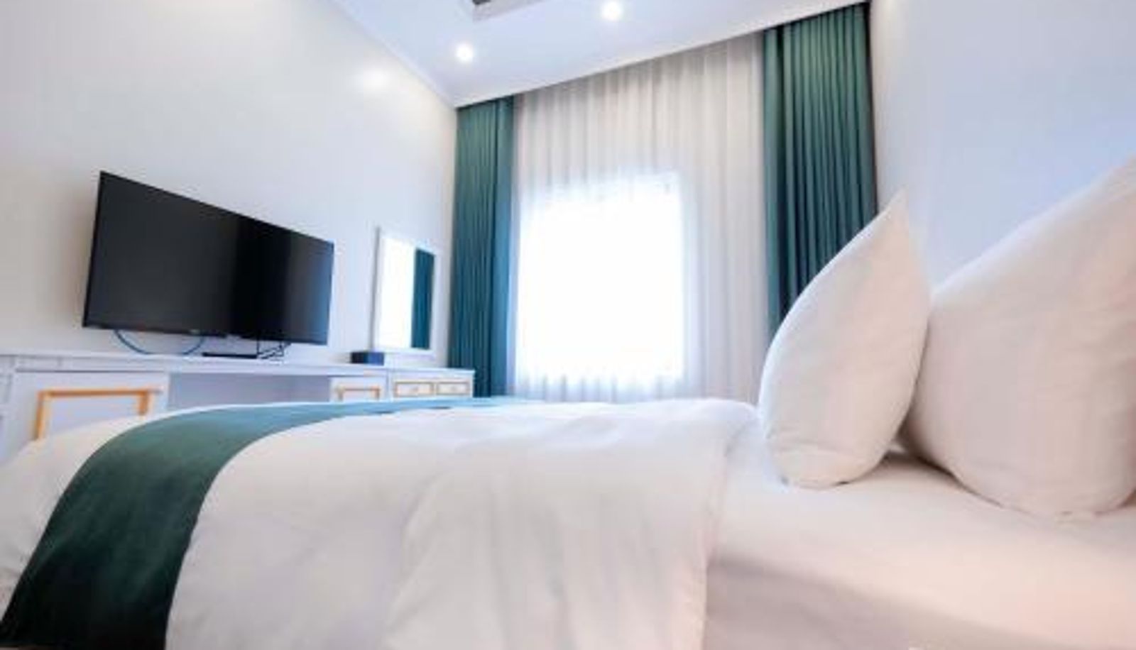 Info - Minh Long Hotel