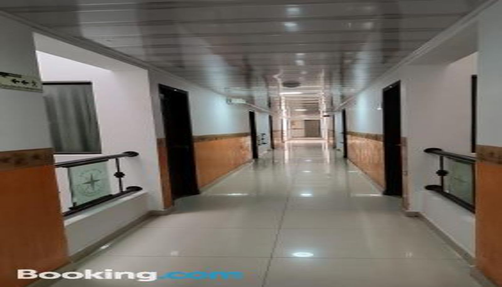 Info - Hotel Nuevo Horizonte E.M.J
