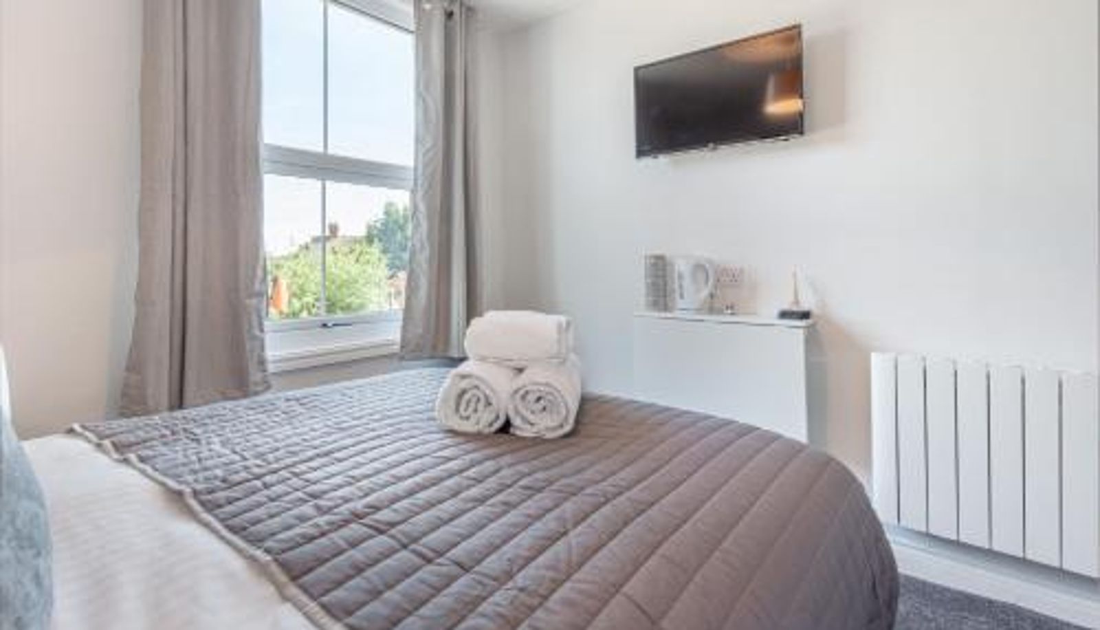 Informacje - 3 Double Rooms Host & Stay - The Bull Inn