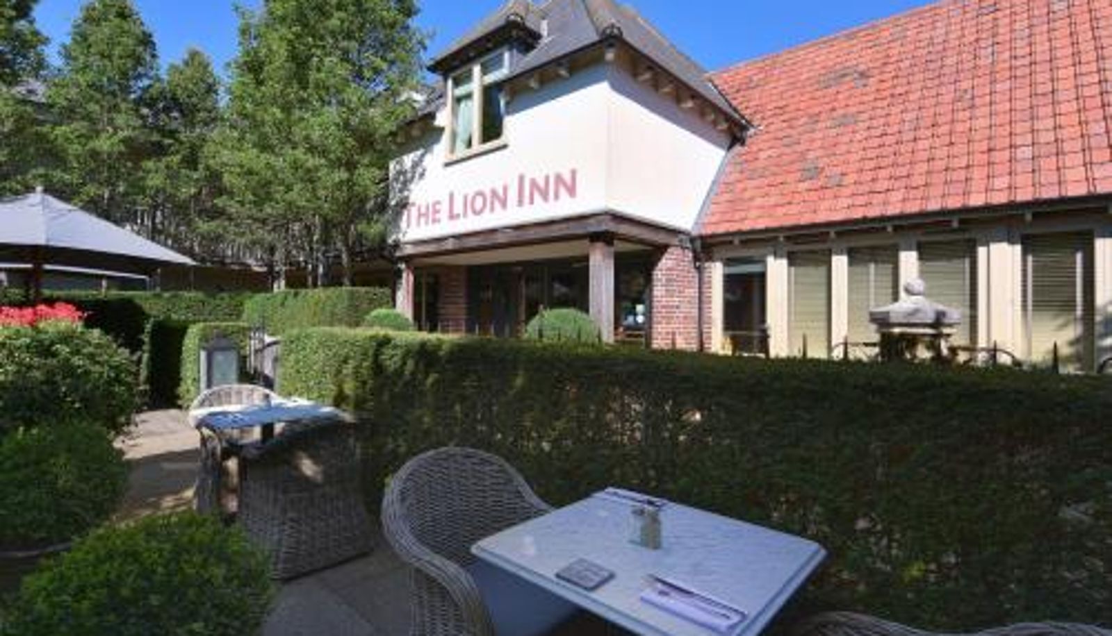 Hotel Außenbreich - The Lion Inn