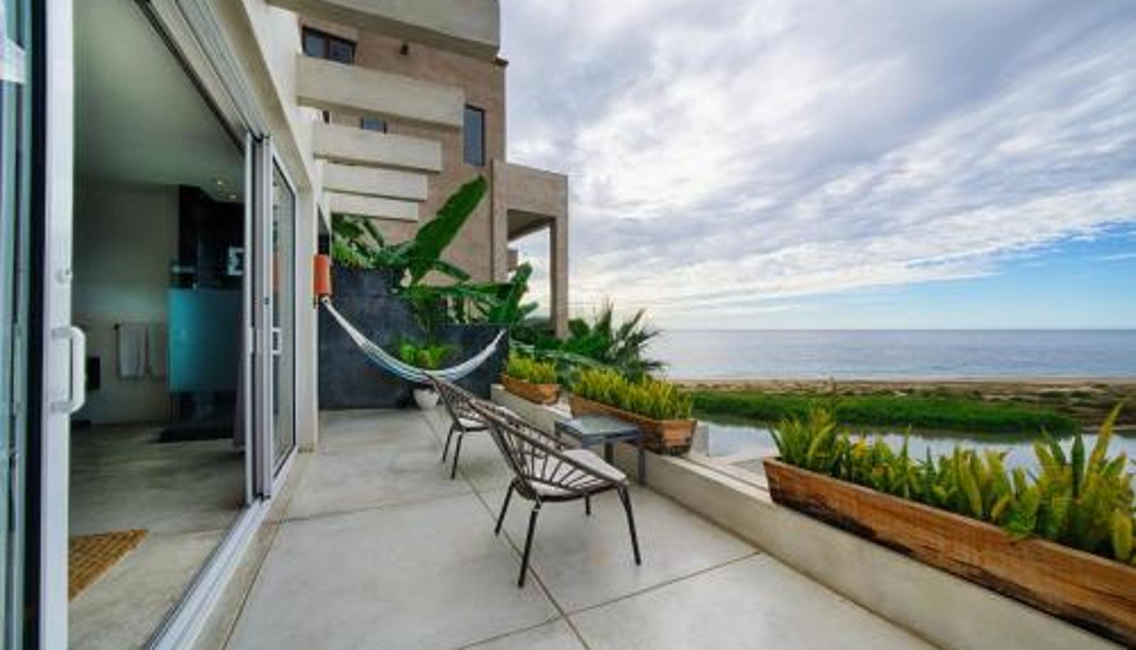 Room - Villas La Mar - Adults 15 plus
