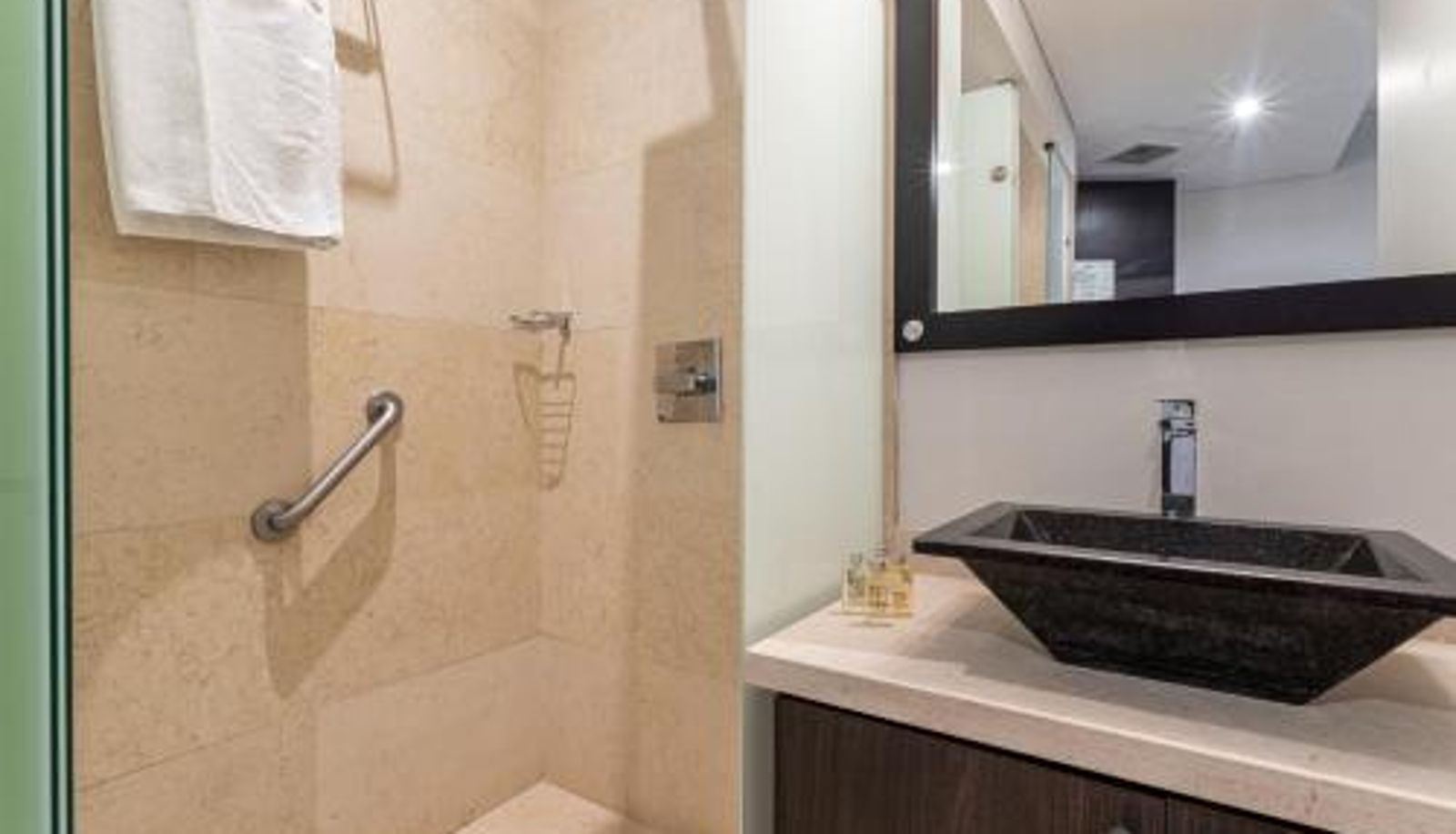 Badezimmer - Soy Local Usaquen