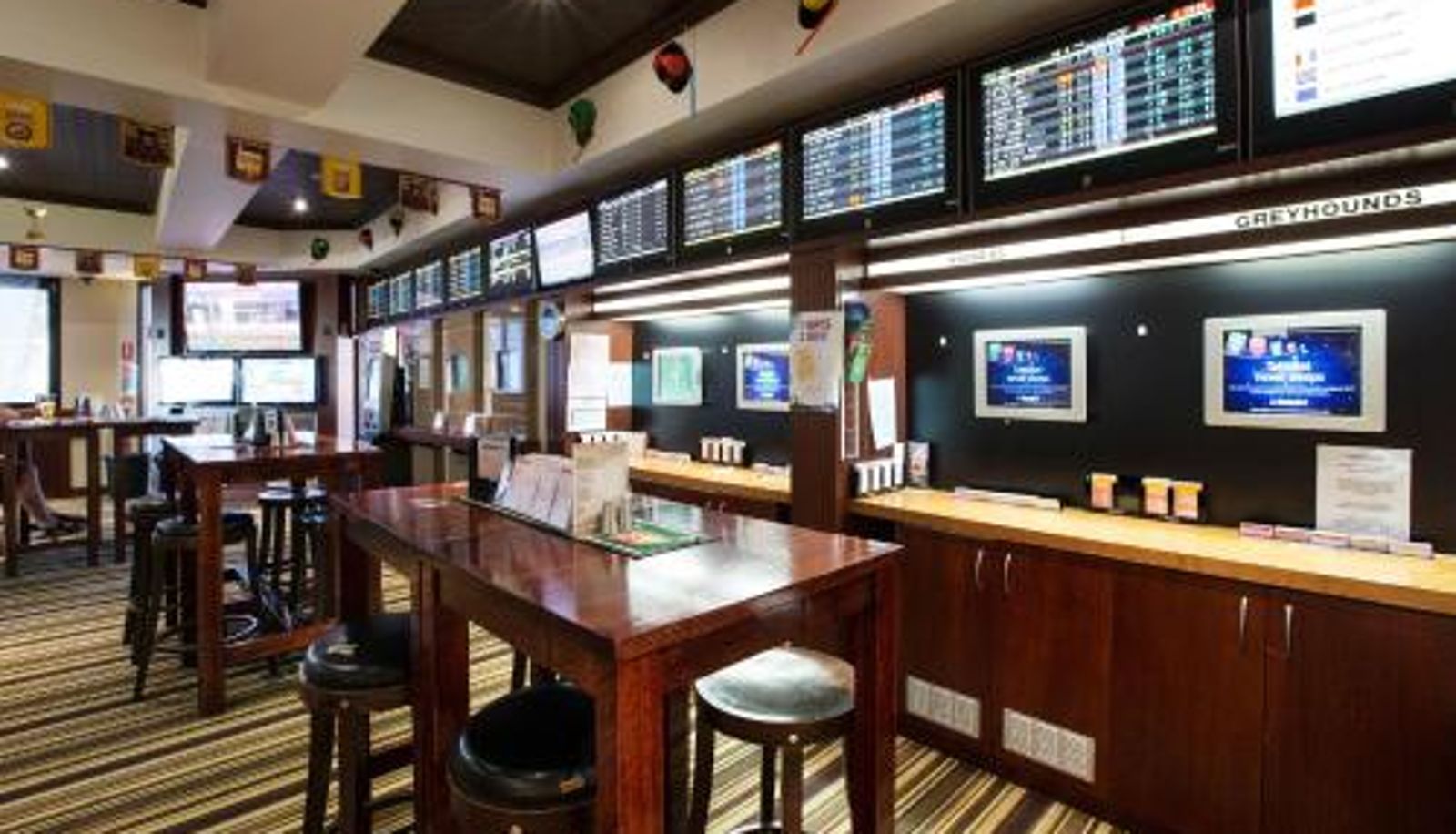 Bar - Nightcap at Federal Hotel Toowoomba
