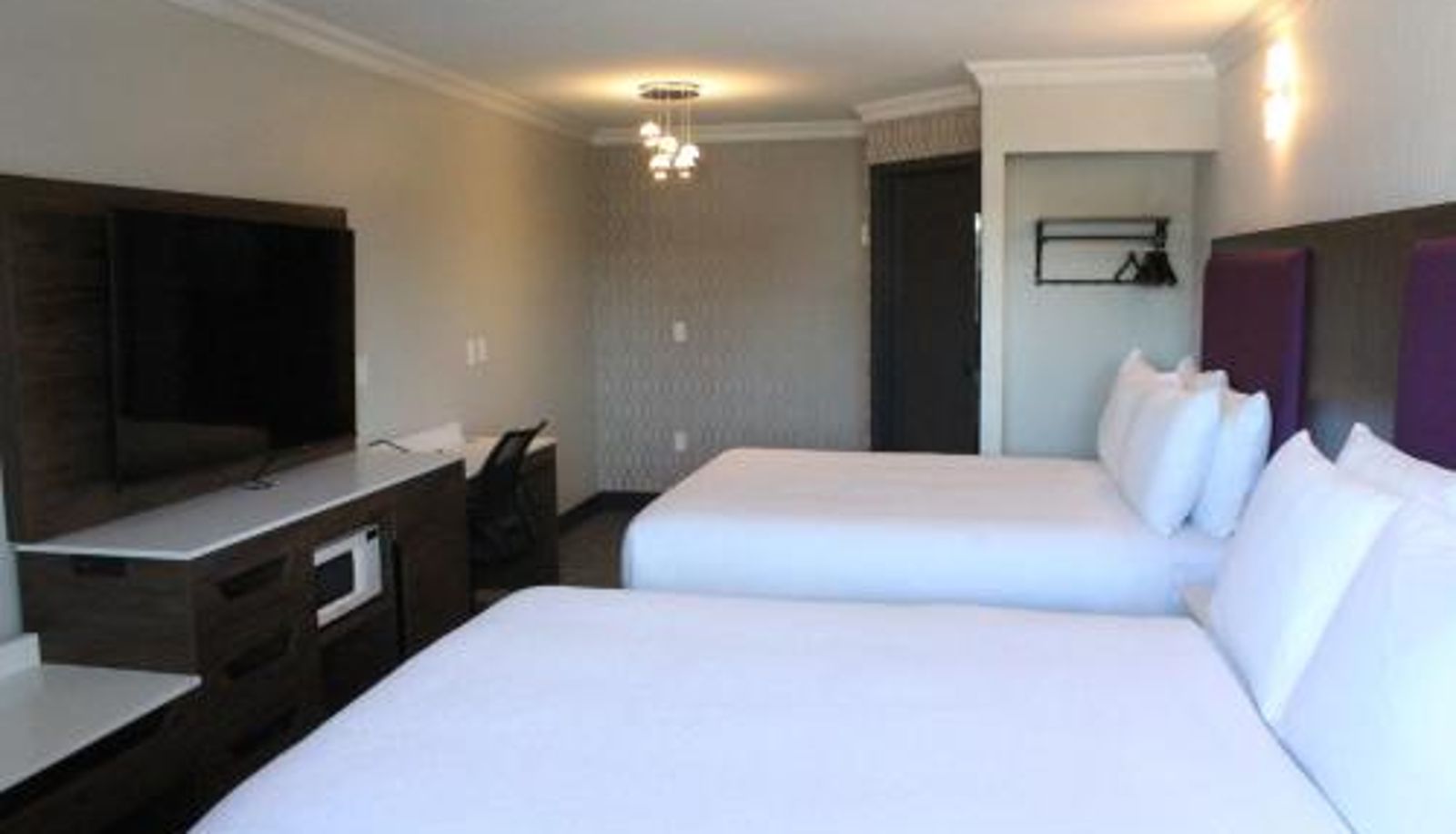 Room - Coast Courtenay Hotel