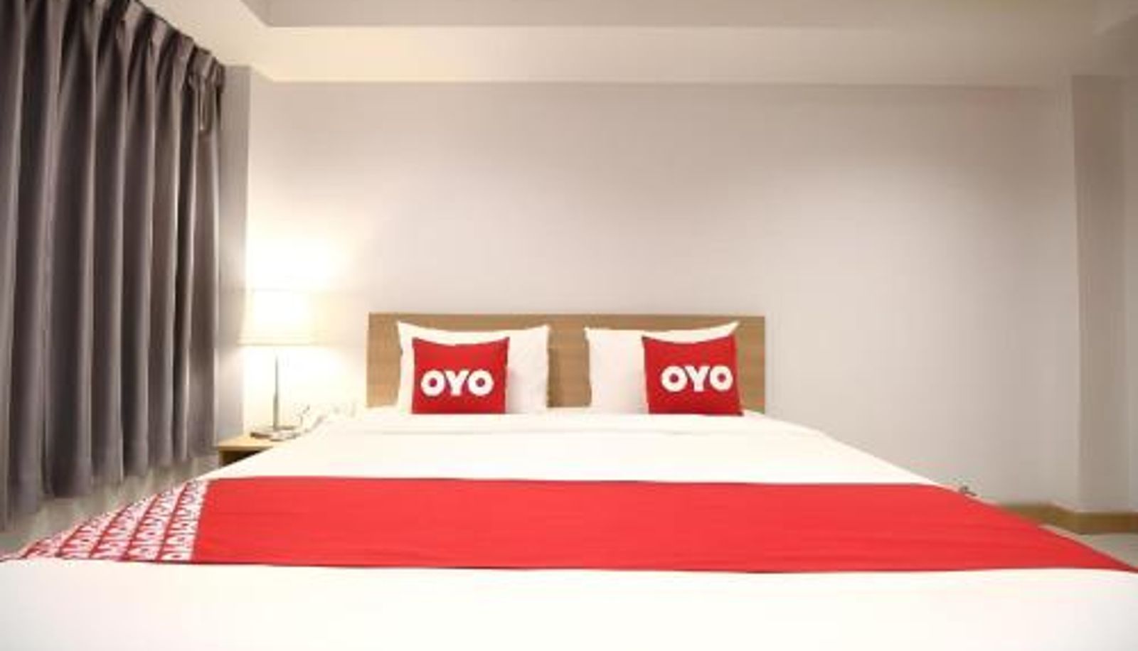Zimmer - Super OYO 483 Pannee Hotel Khaosan