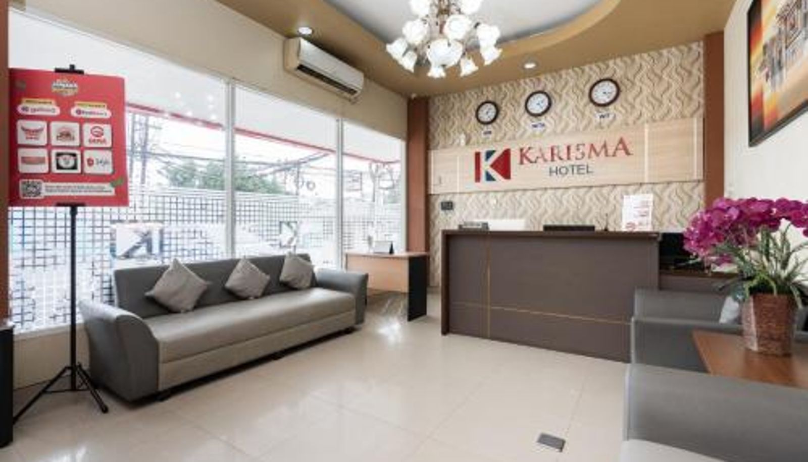 Reception - RedDoorz near Islamic Center Samarinda
