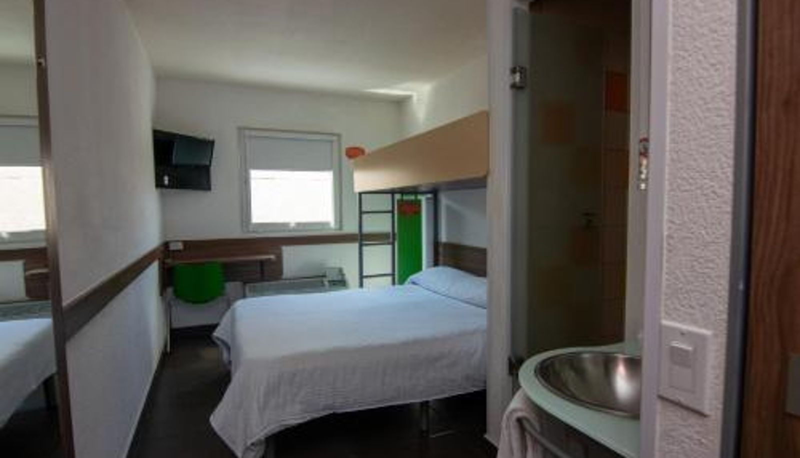 Info - Hotel Hi ! Torreon Aeropuerto-Galerías