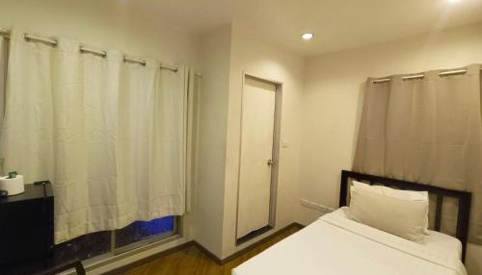 Camera standard - Vinary Hotel Sukhumvit