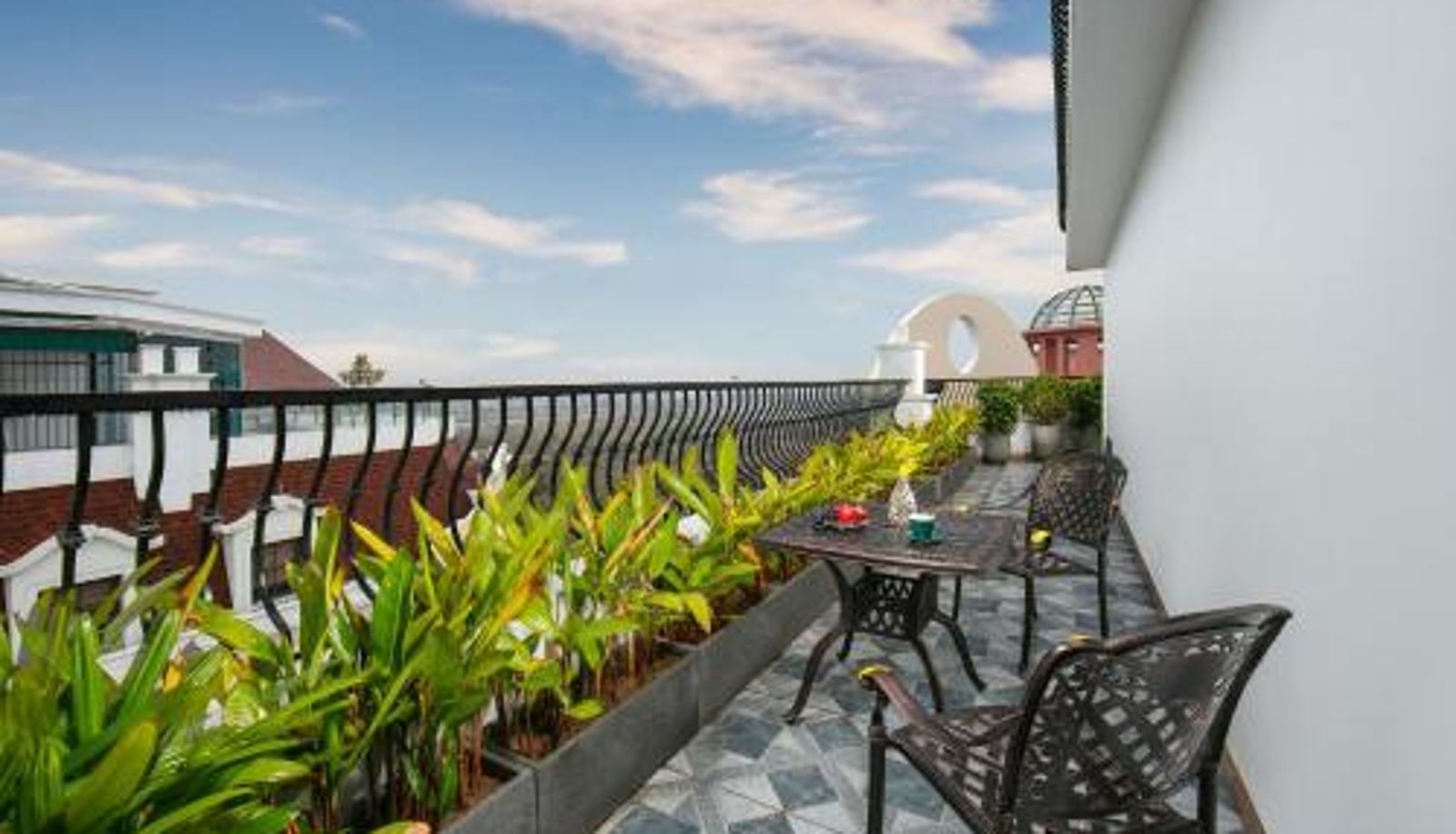 Terrazza - The Secret HaLong