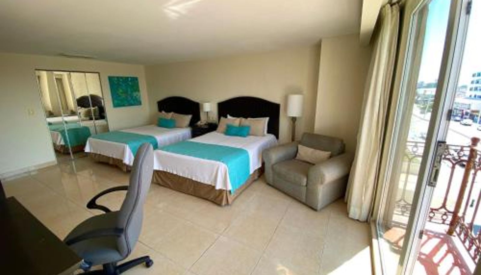 Zimmer - Astur Hotel & Residence