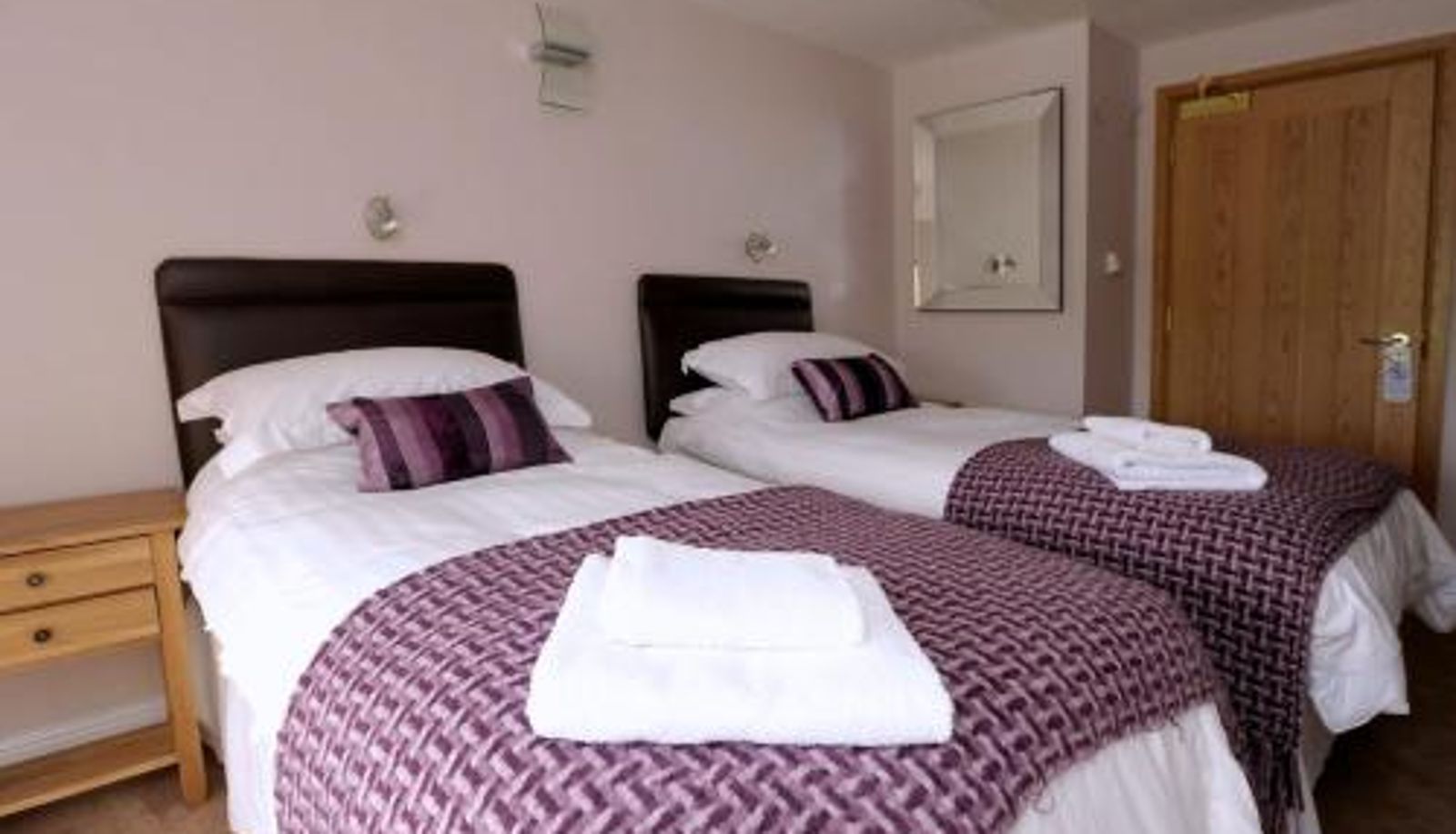 Info - The Huntsman Inn of Little Wenlock
