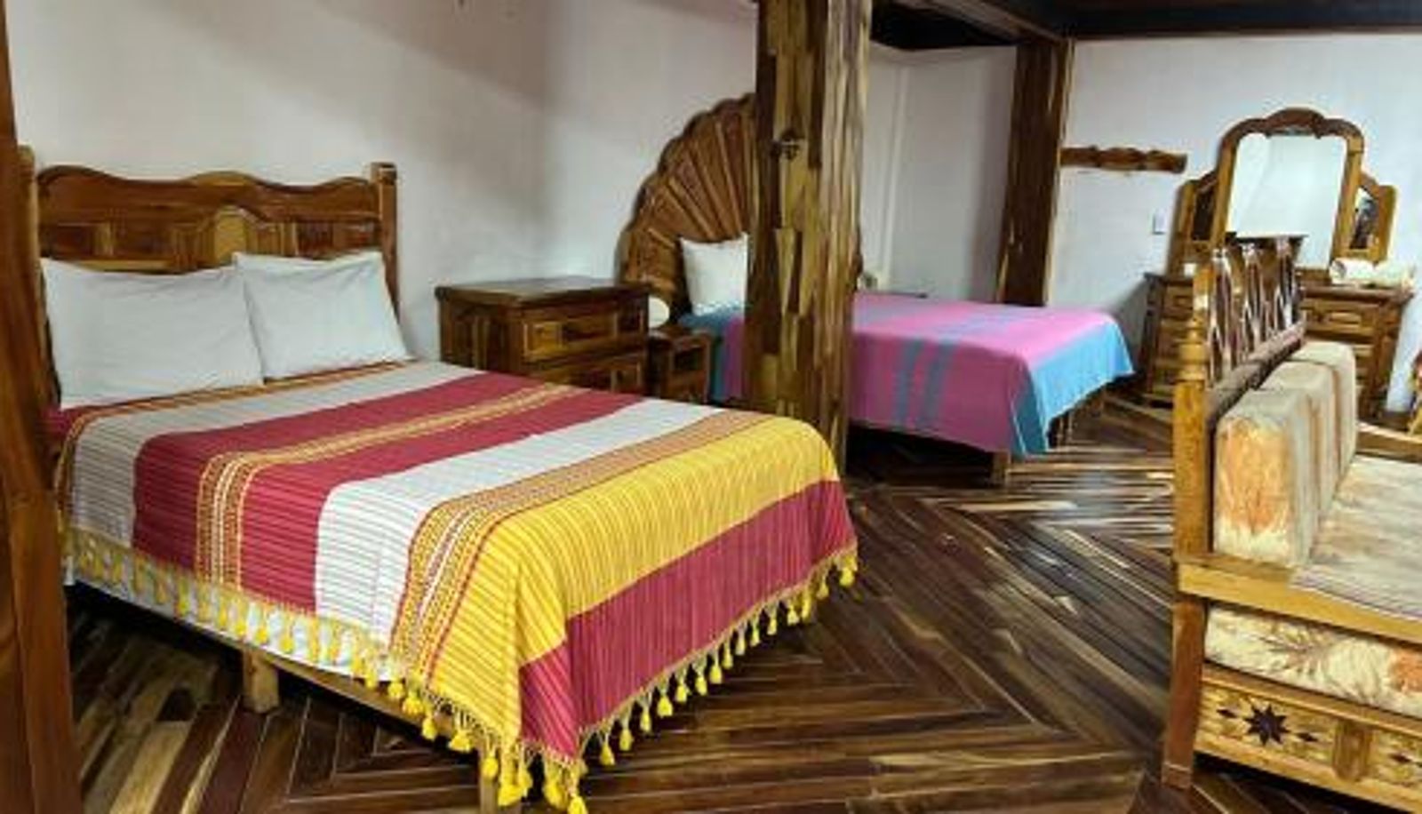 Familienzimmer - Hotel Colonial Taxco