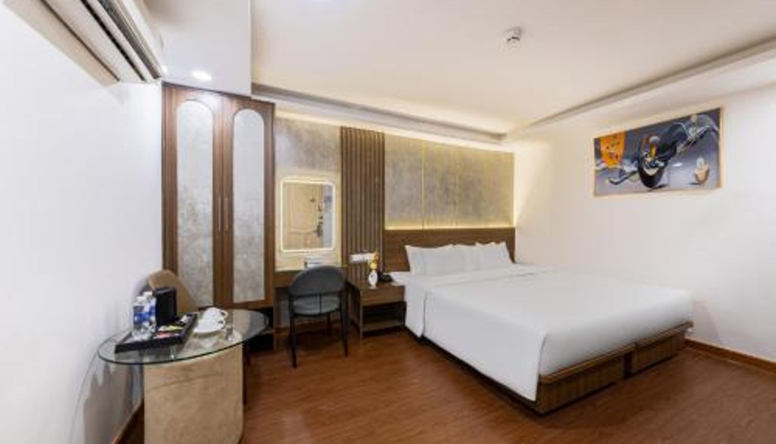 Room - A25 Hotel - 274 Đề Thám