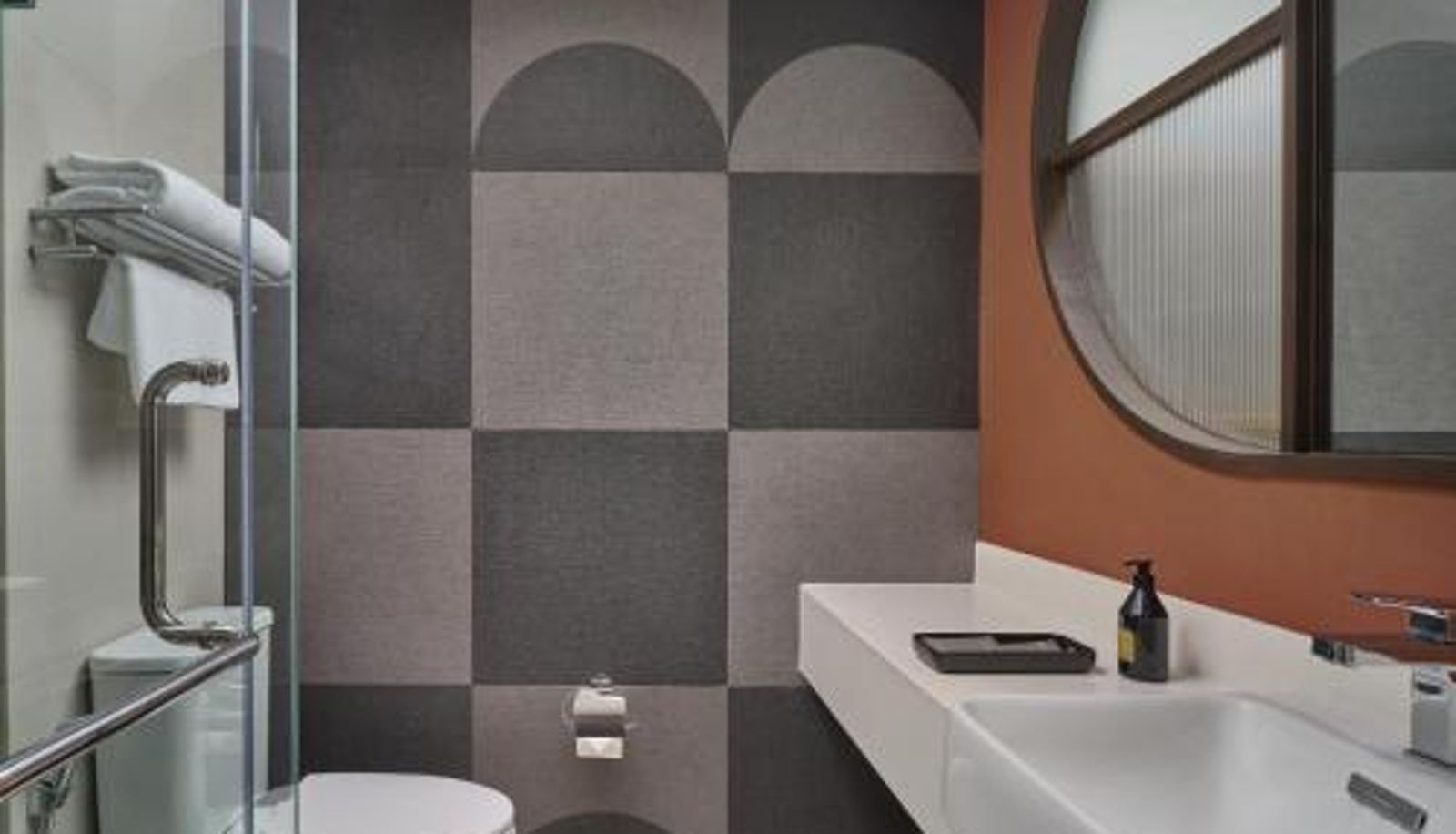 Cuarto de baño - The Quarter Onnut by UHG