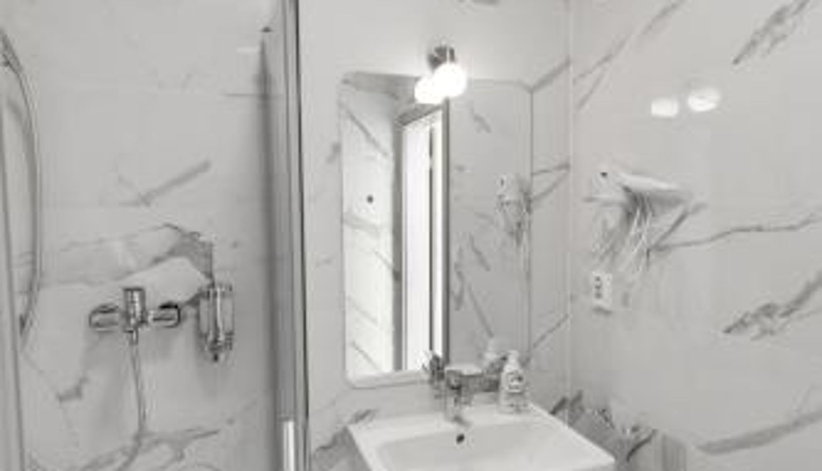 Kamer - Home Le Fame