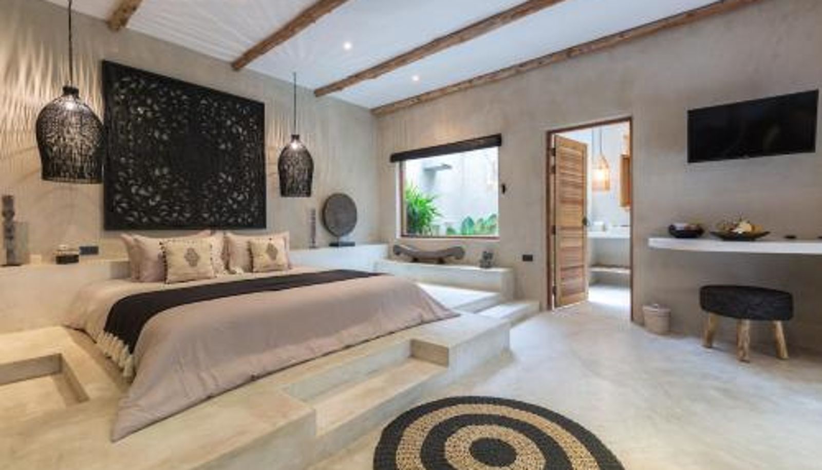 Camera - Karma Resort