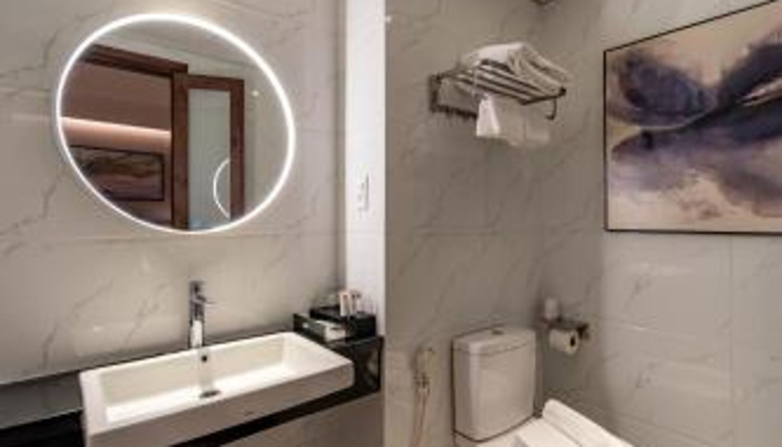 Badezimmer - Edoya Hotel Ben Thanh