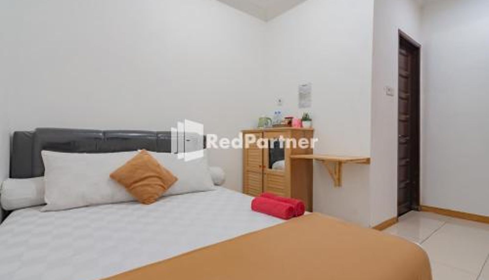 Zimmer - Langkar Guest House Syariah Mitra RedDoorz