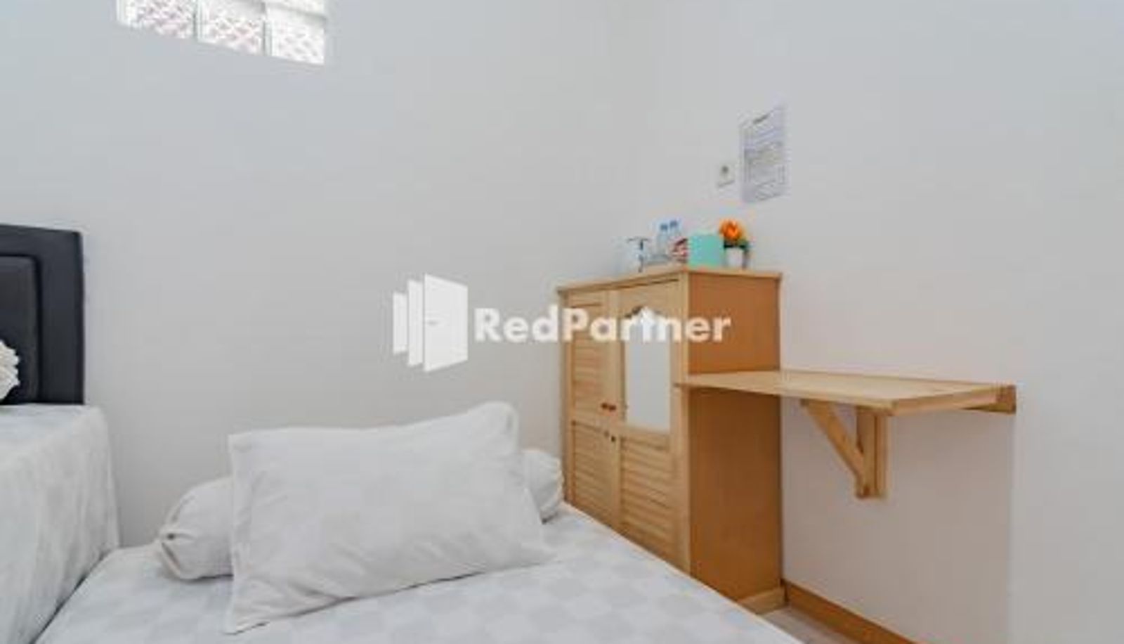 Room - Langkar Guest House Syariah Mitra RedDoorz