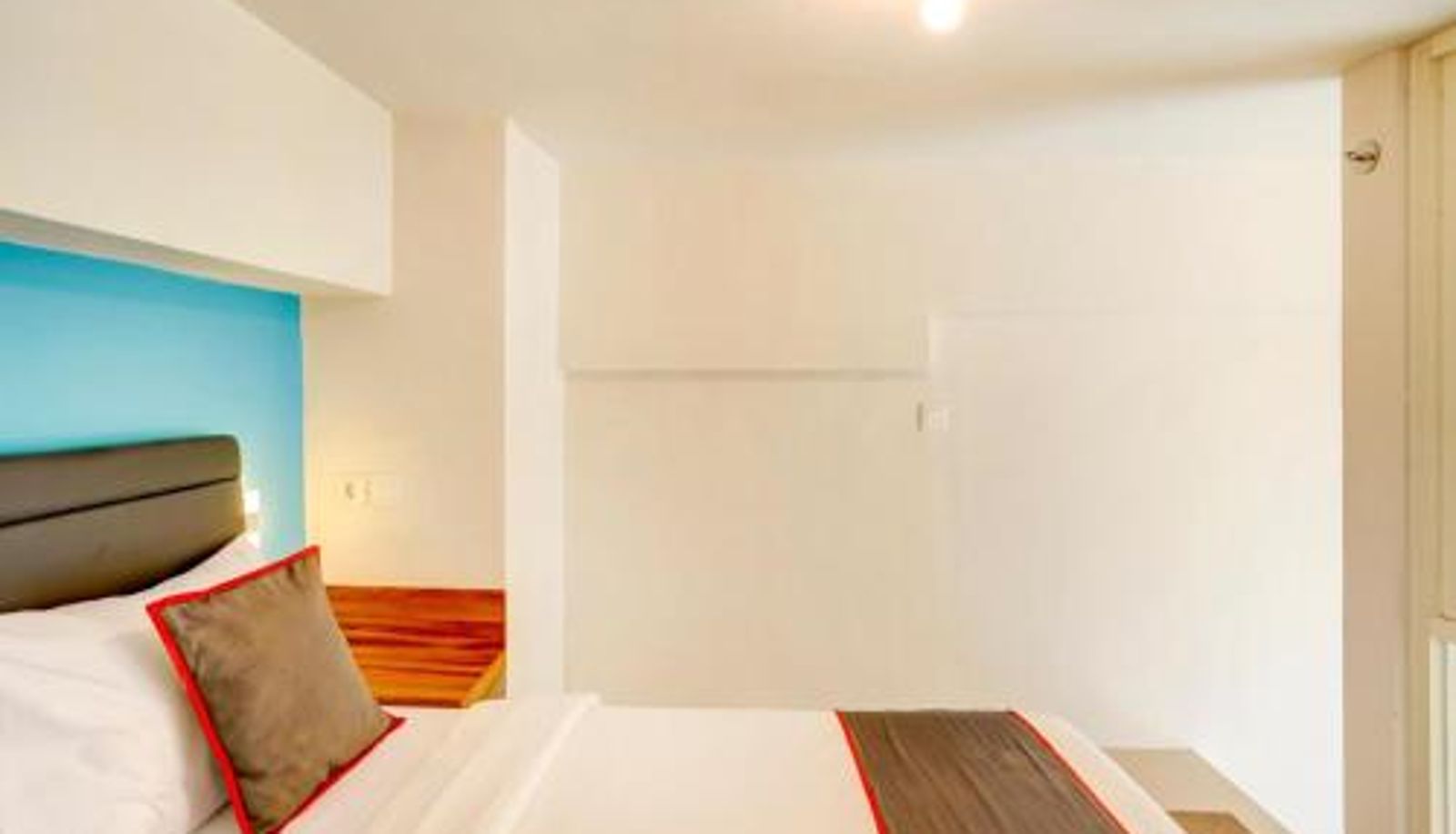 Kamer - Collection O 30 Amega Crown Sub