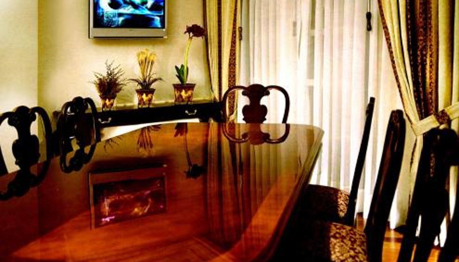 Info - The Green Park Hotel Boutique